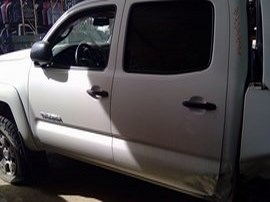 2013 TOYOTA TACOMA WHITE SR5 CREW CAB 4.0 AT 4WD.  Z24846